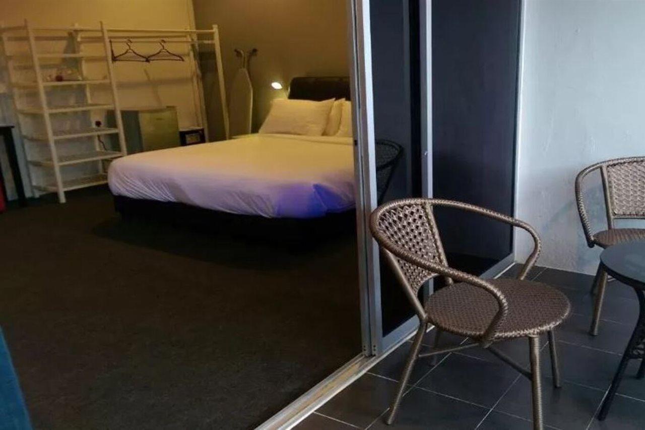 Pink Cabana Hotel George Town Zewnętrze zdjęcie